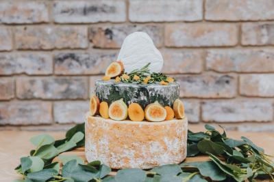 Jurassic Coast Cheese Cakes - The Wedding Scene